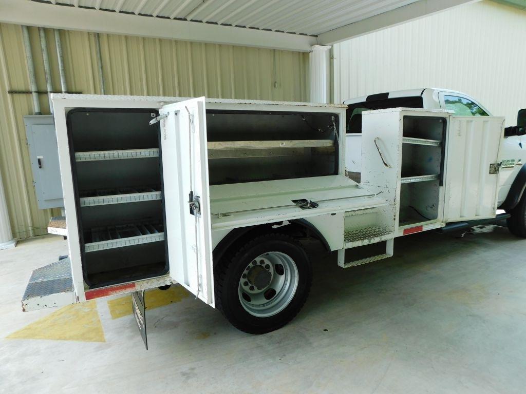 RAM 5500 Regular Cab 2WD DRW 2018