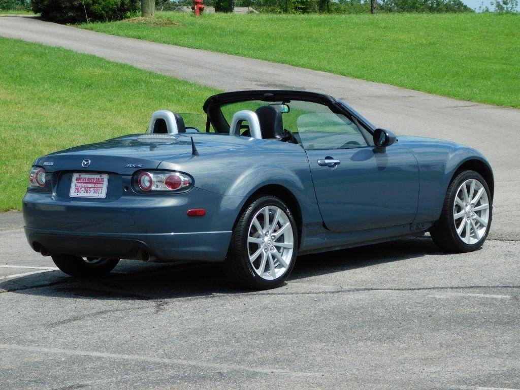 Mazda MX-5 Miata Grand Touring Power Retractable Hardtop 2008