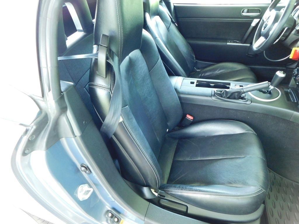 Mazda MX-5 Miata Grand Touring Power Retractable Hardtop 2008