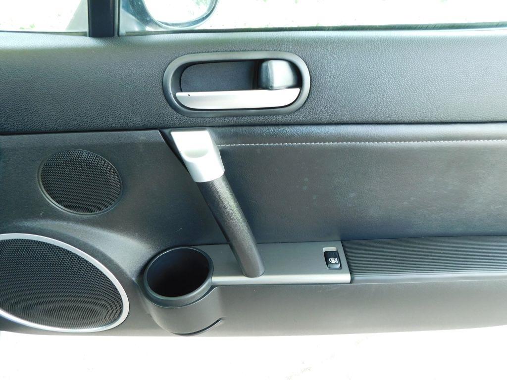 Mazda MX-5 Miata Grand Touring Power Retractable Hardtop 2008