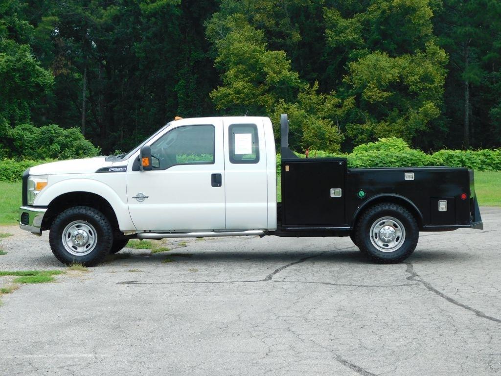 Ford F-250 SD XL SuperCab 4WD 2013