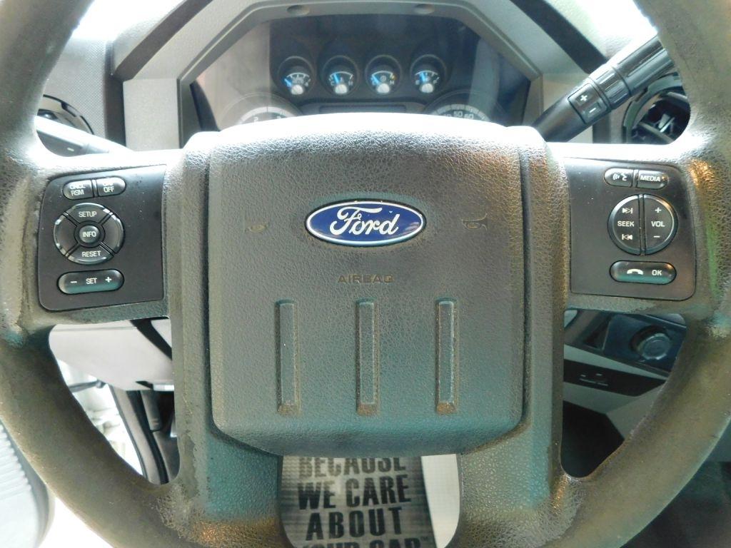 Ford F-250 SD XL SuperCab 4WD 2013