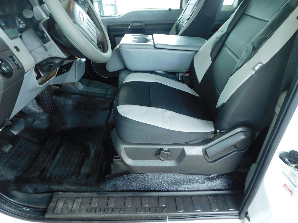 Ford F-250 SD XL SuperCab 4WD 2013