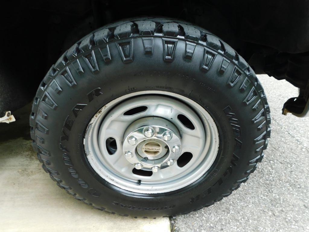 Ford F-250 SD XL SuperCab 4WD 2013