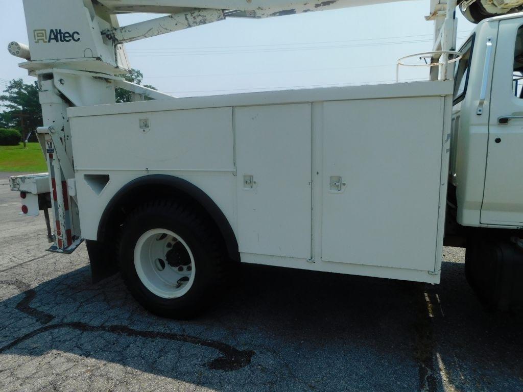 Ford F700  1995