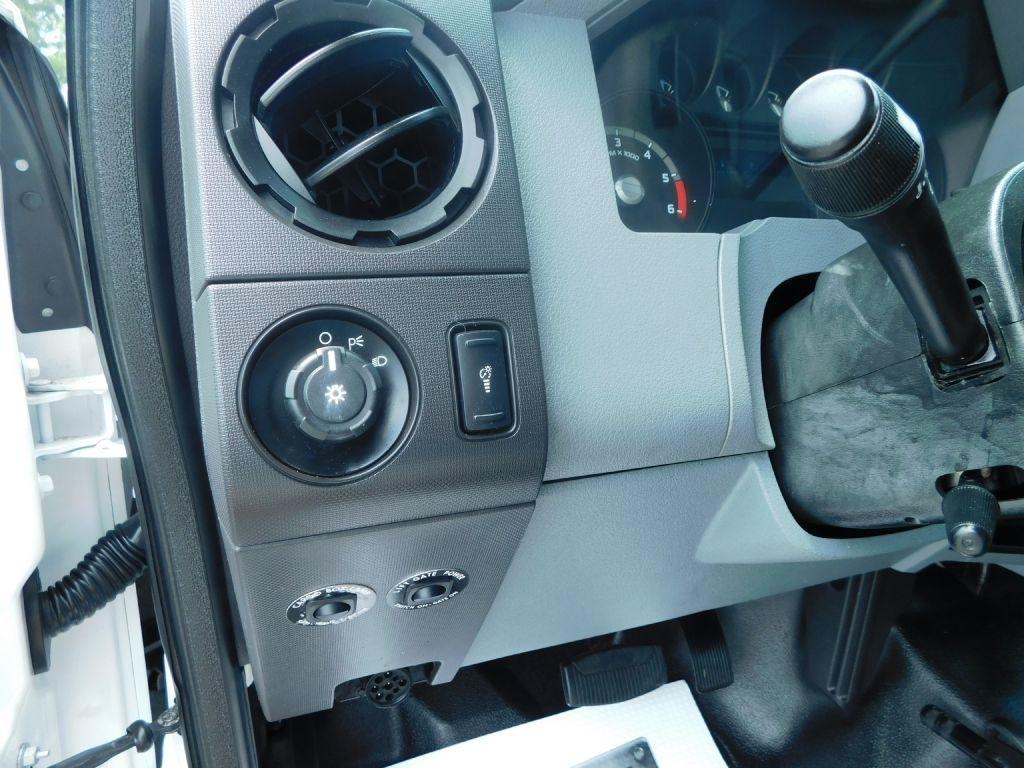 Ford F-650 Regular Cab 2WD DRW 2013