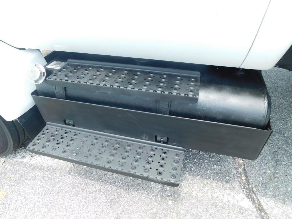 Ford F-650 Regular Cab 2WD DRW 2013