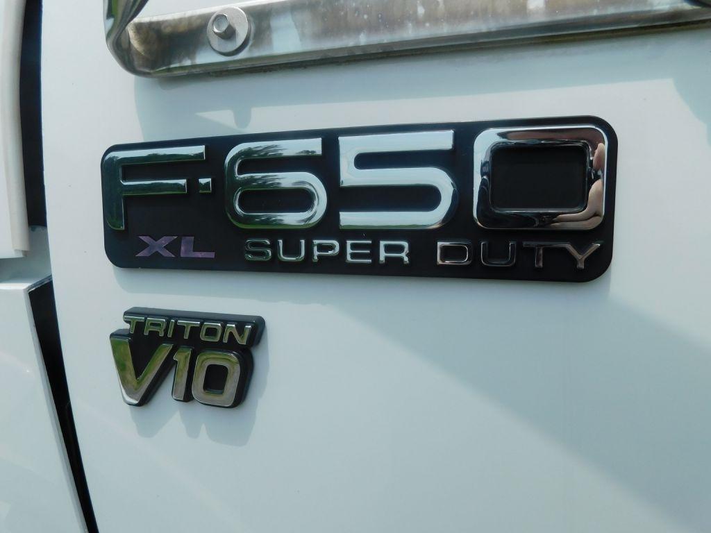 Ford F-650 Regular Cab 2WD DRW 2013