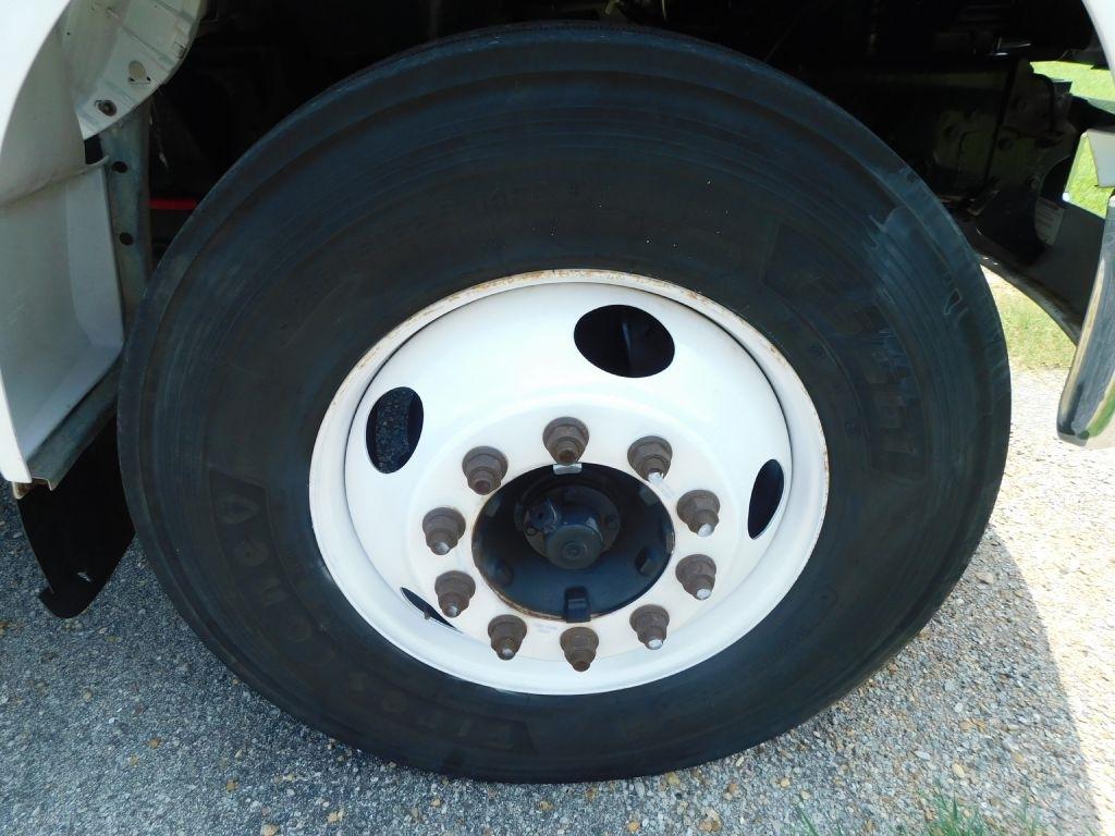 Ford F-650 Regular Cab 2WD DRW 2013