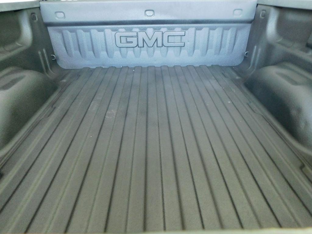 GMC Sierra 1500 SLT Crew Cab Short Box 4WD 2018