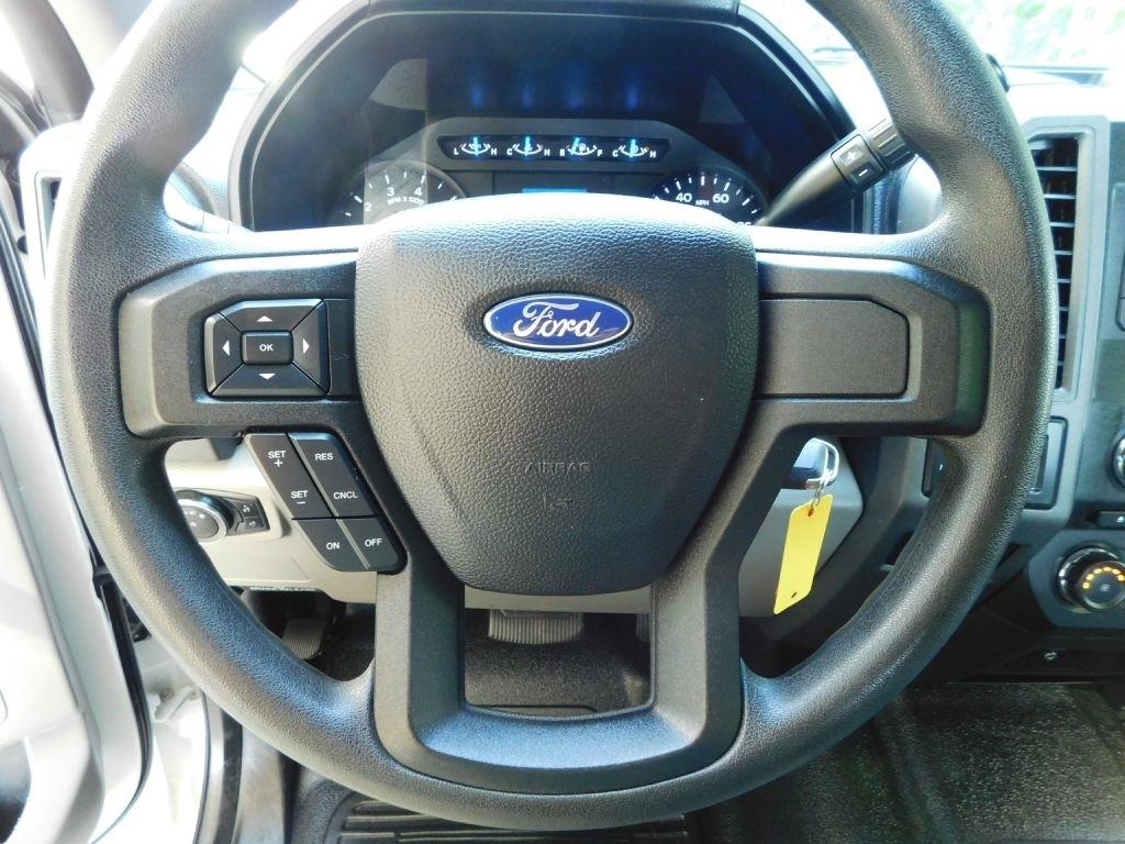 Ford F-350 SD XL SuperCab 4WD 2017