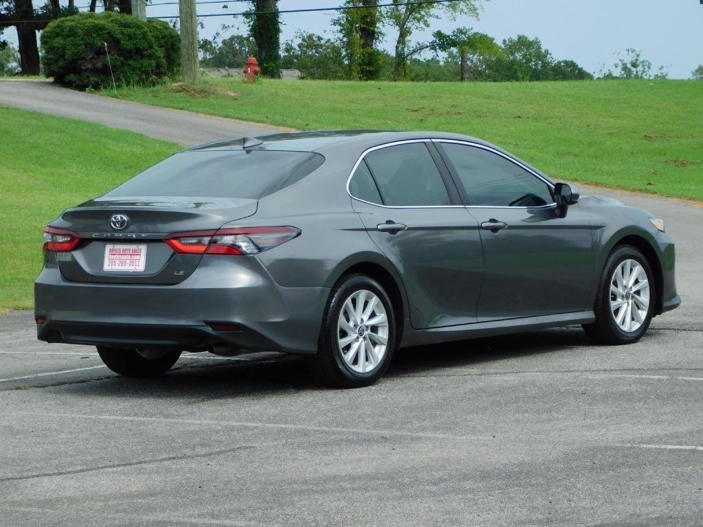 Toyota Camry LE 2021