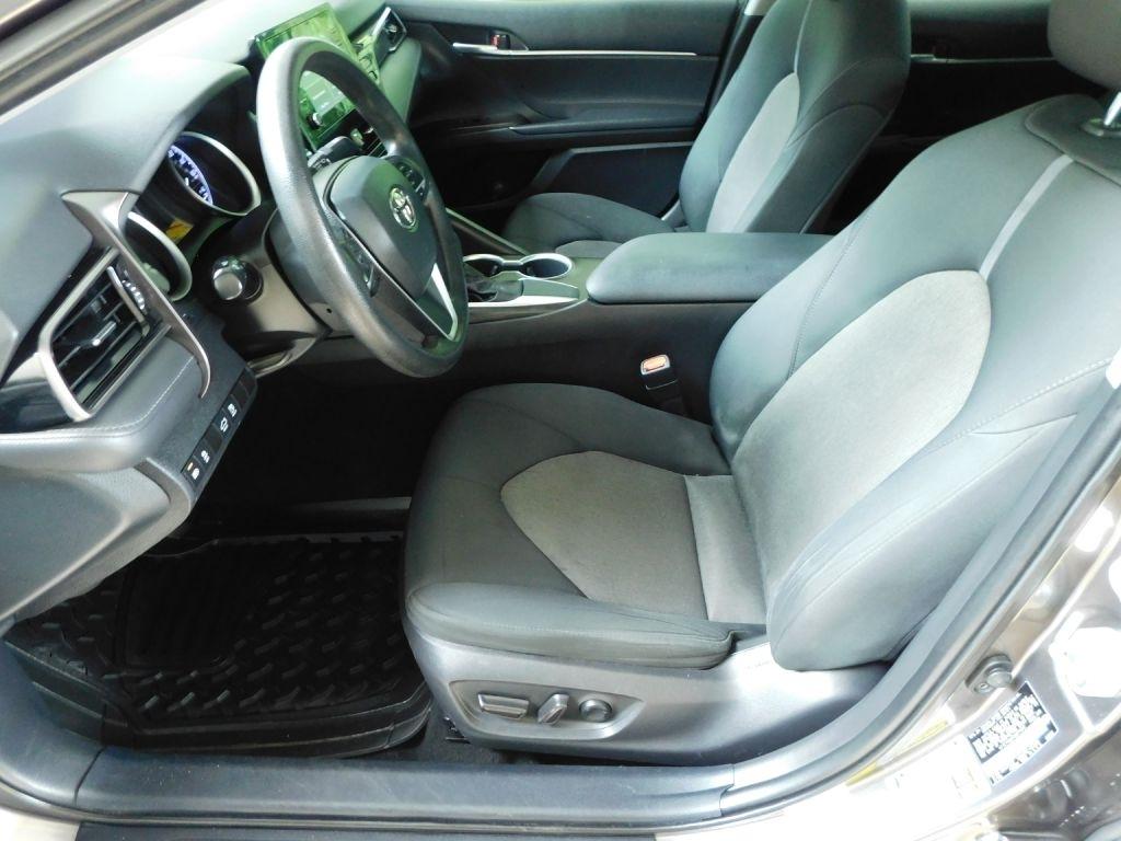 Toyota Camry LE 2021
