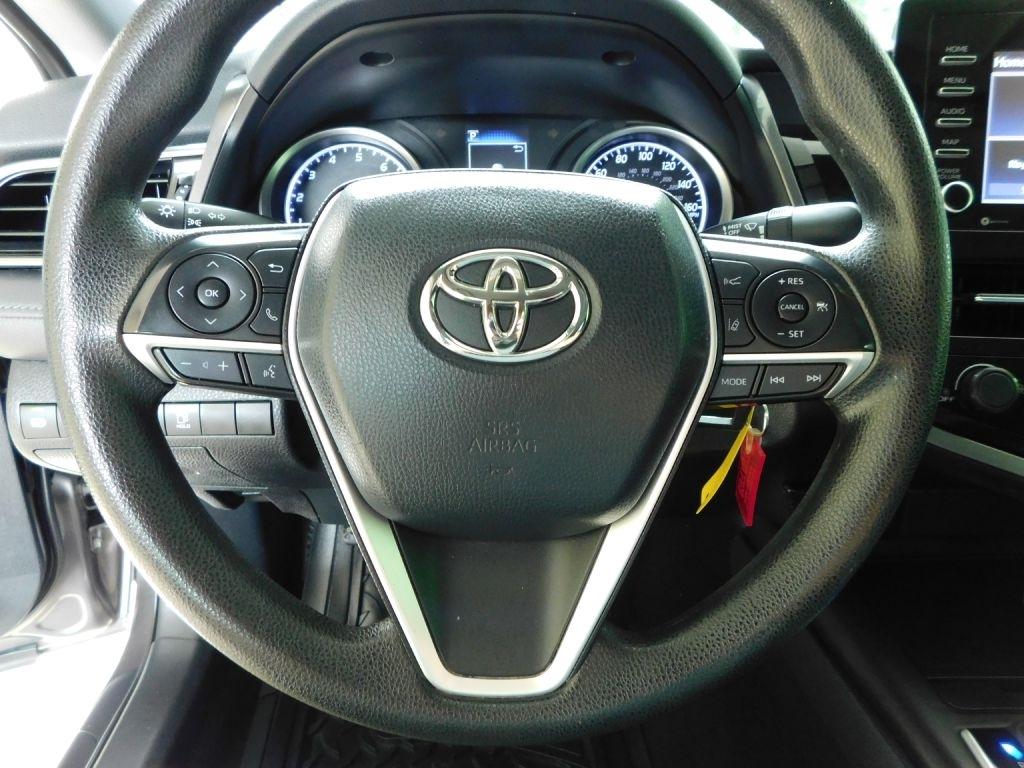 Toyota Camry LE 2021