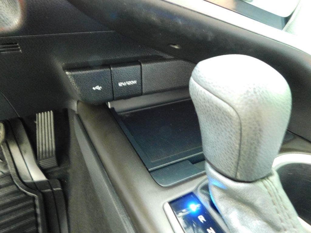 Toyota Camry LE 2021