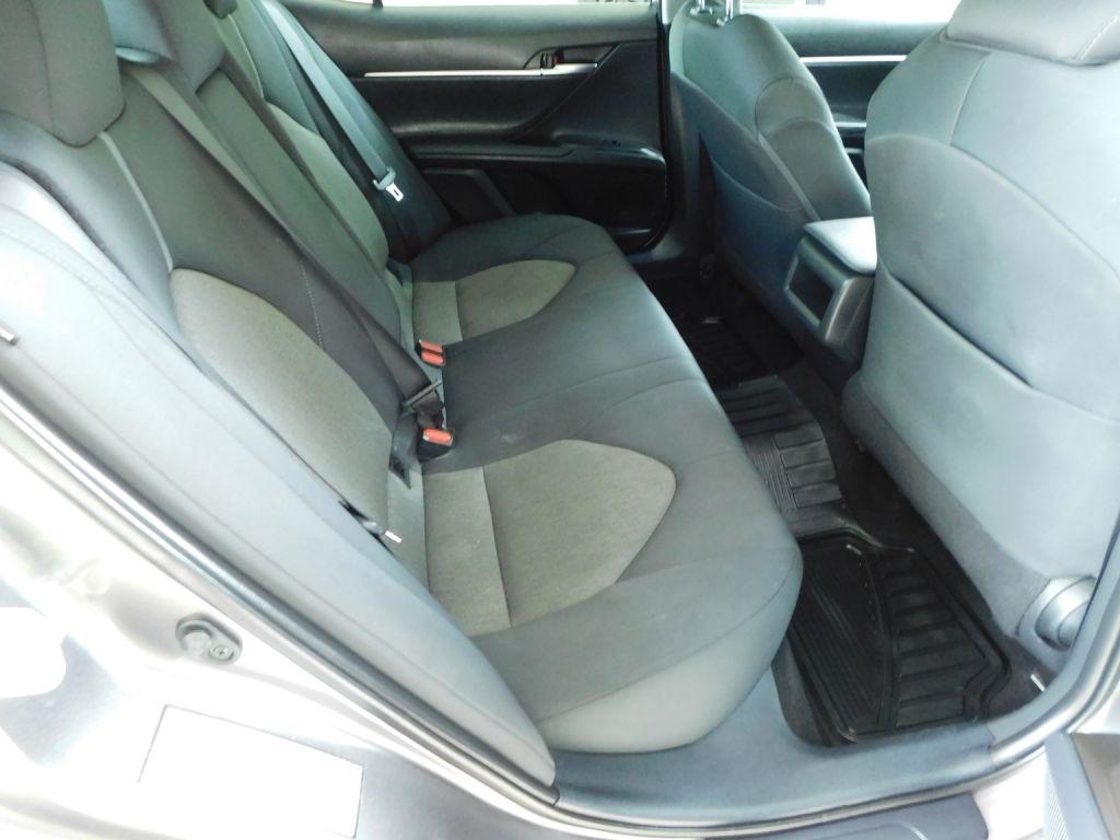 Toyota Camry LE 2021