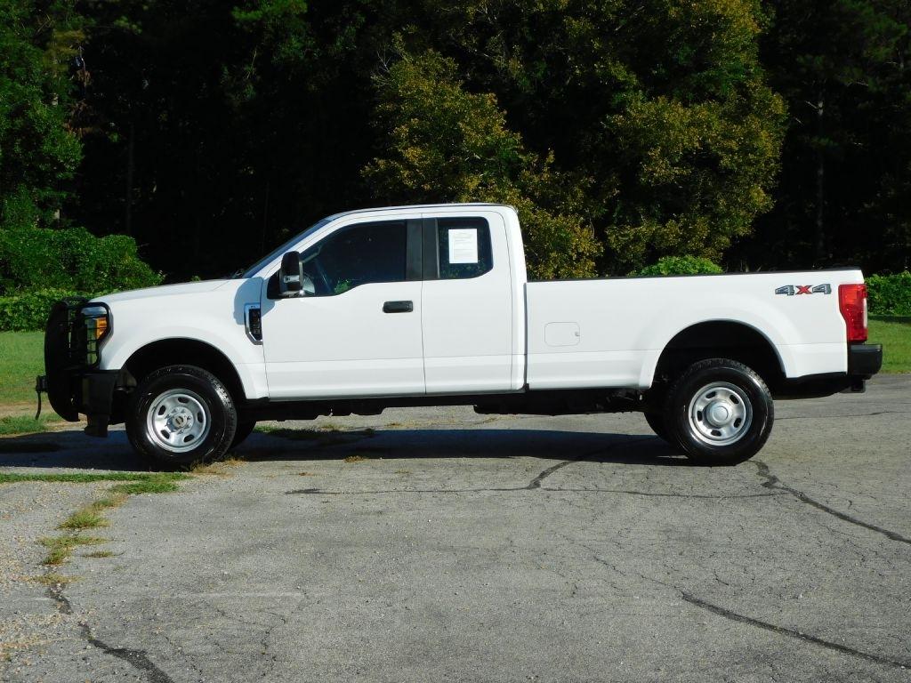 Ford F-350 SD XL SuperCab 4WD 2017