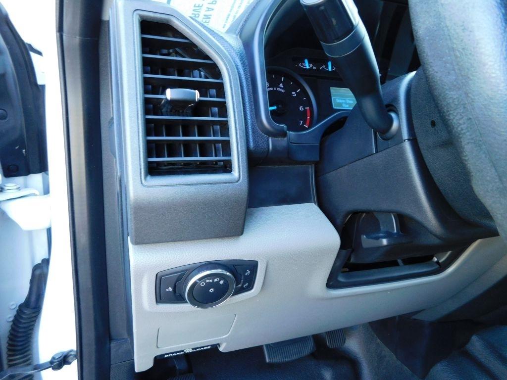 Ford F-350 SD XL SuperCab 4WD 2017