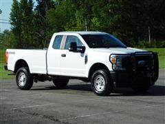 2017 Ford F-350 SD 