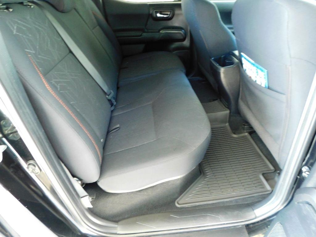 Toyota Tacoma SR5 Double Cab Long Bed V6 6AT 4WD 2017