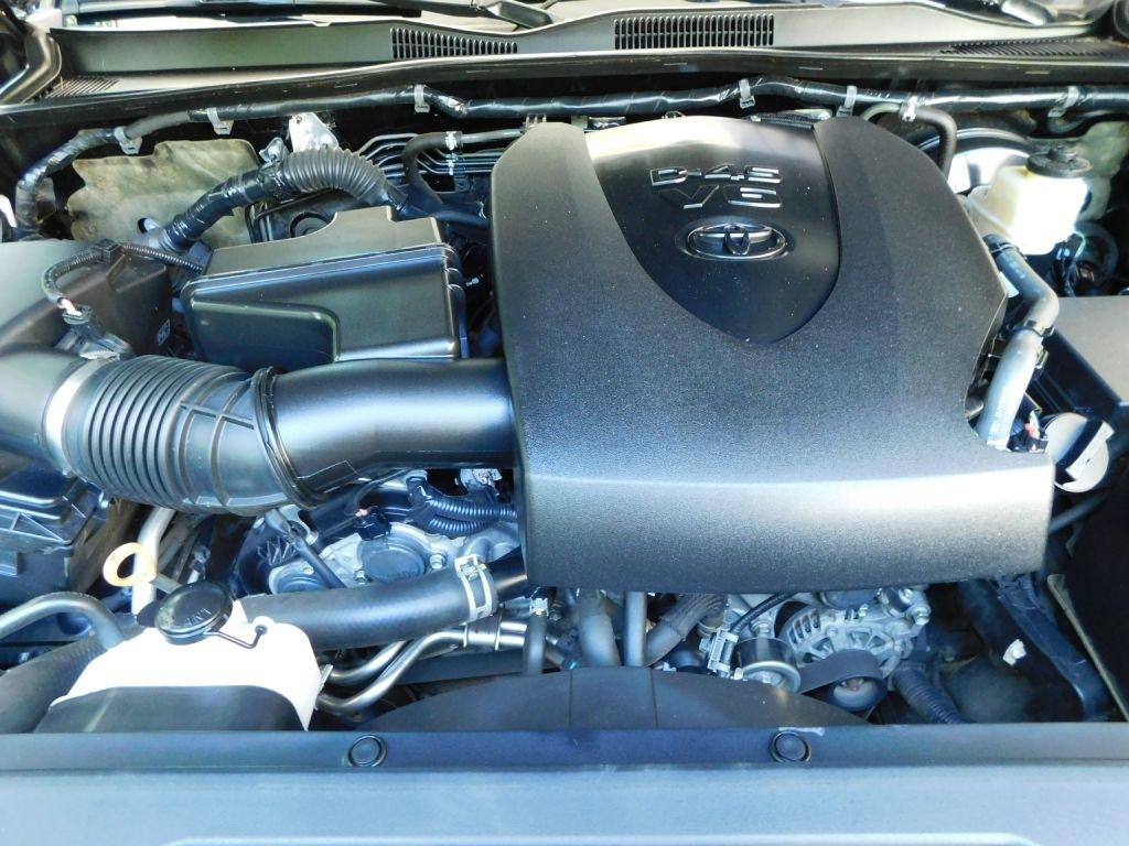 Toyota Tacoma SR5 Double Cab Long Bed V6 6AT 4WD 2017