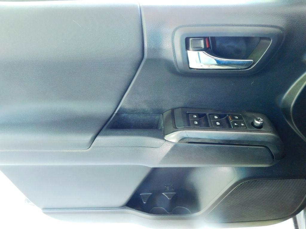 Toyota Tacoma SR5 Double Cab Long Bed V6 6AT 4WD 2018