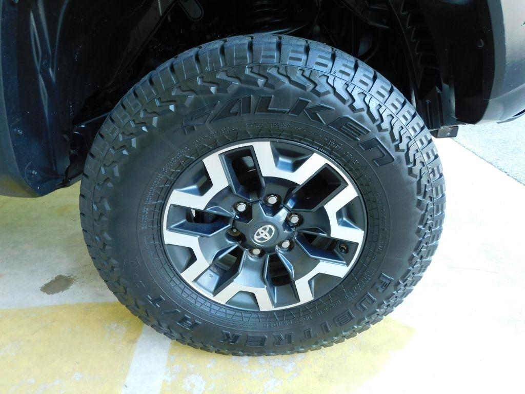 Toyota Tacoma SR5 Double Cab Long Bed V6 6AT 4WD 2018