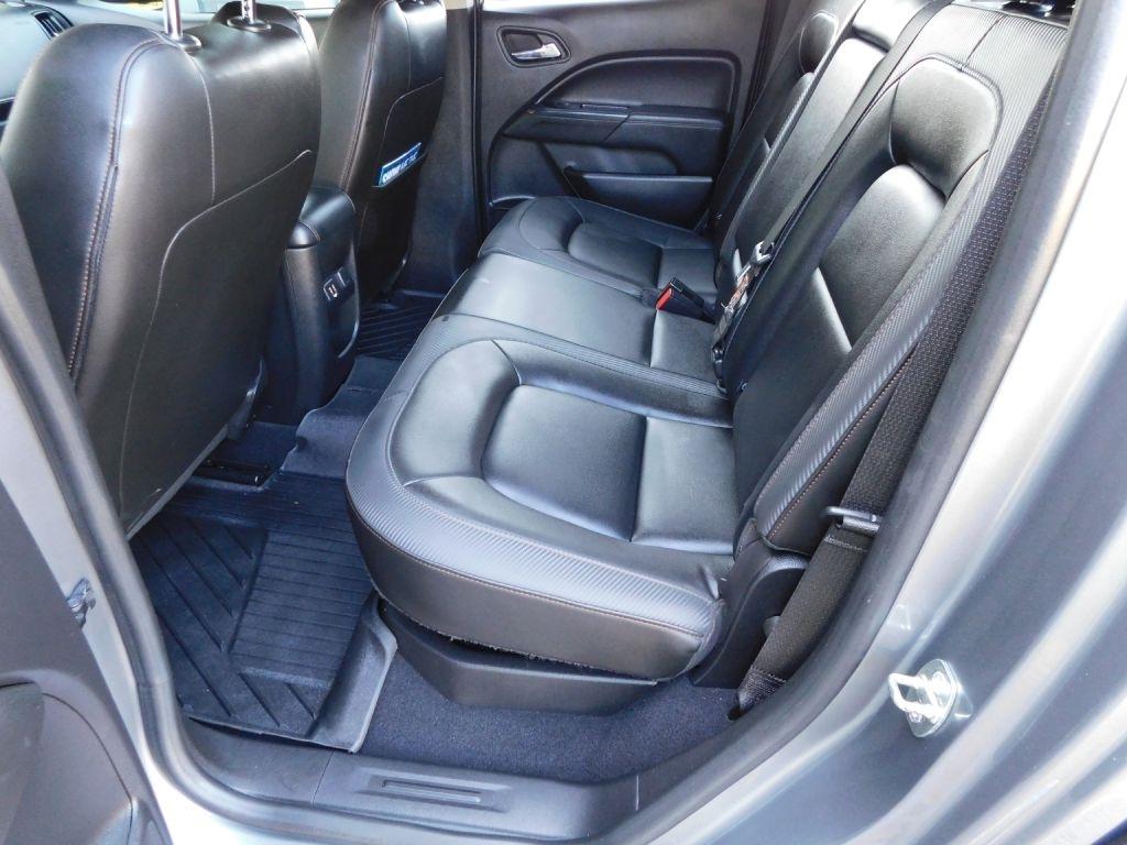 GMC Canyon AT4 Crew Cab w/Cloth 4WD 2021