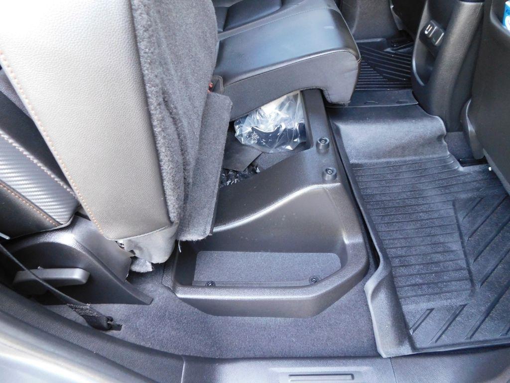 GMC Canyon AT4 Crew Cab w/Cloth 4WD 2021