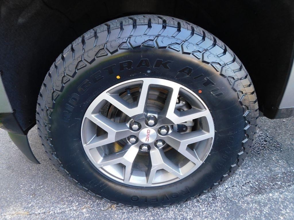 GMC Canyon AT4 Crew Cab w/Cloth 4WD 2021