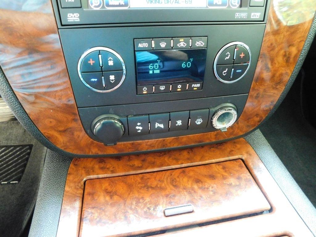 Chevrolet Avalanche LTZ 2WD 2008