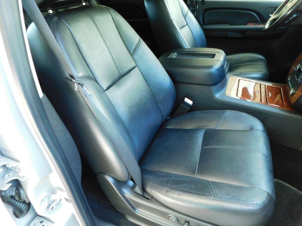 Chevrolet Avalanche LTZ 2WD 2008