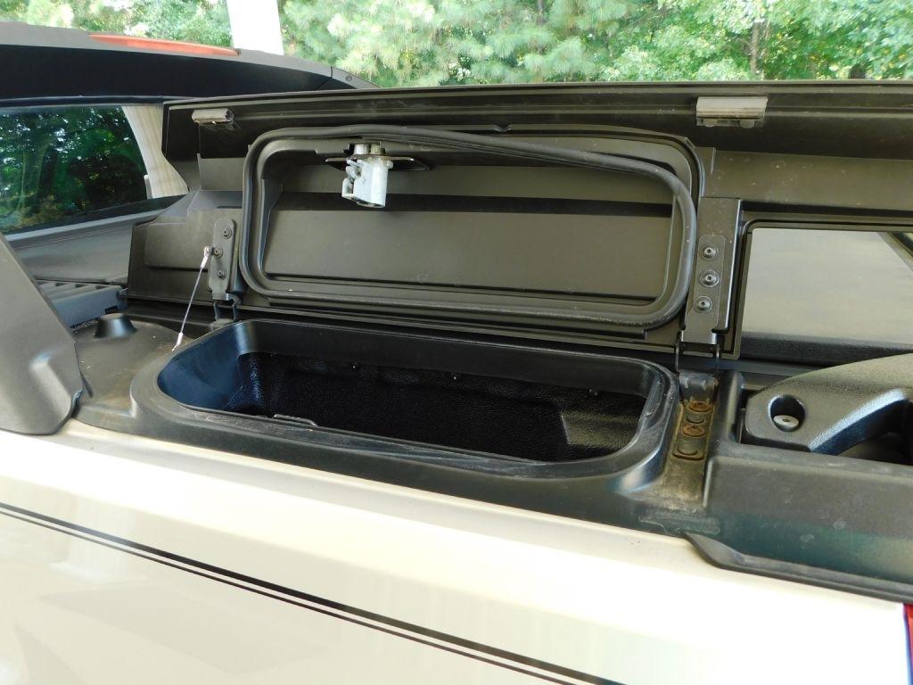 Chevrolet Avalanche LTZ 2WD 2008
