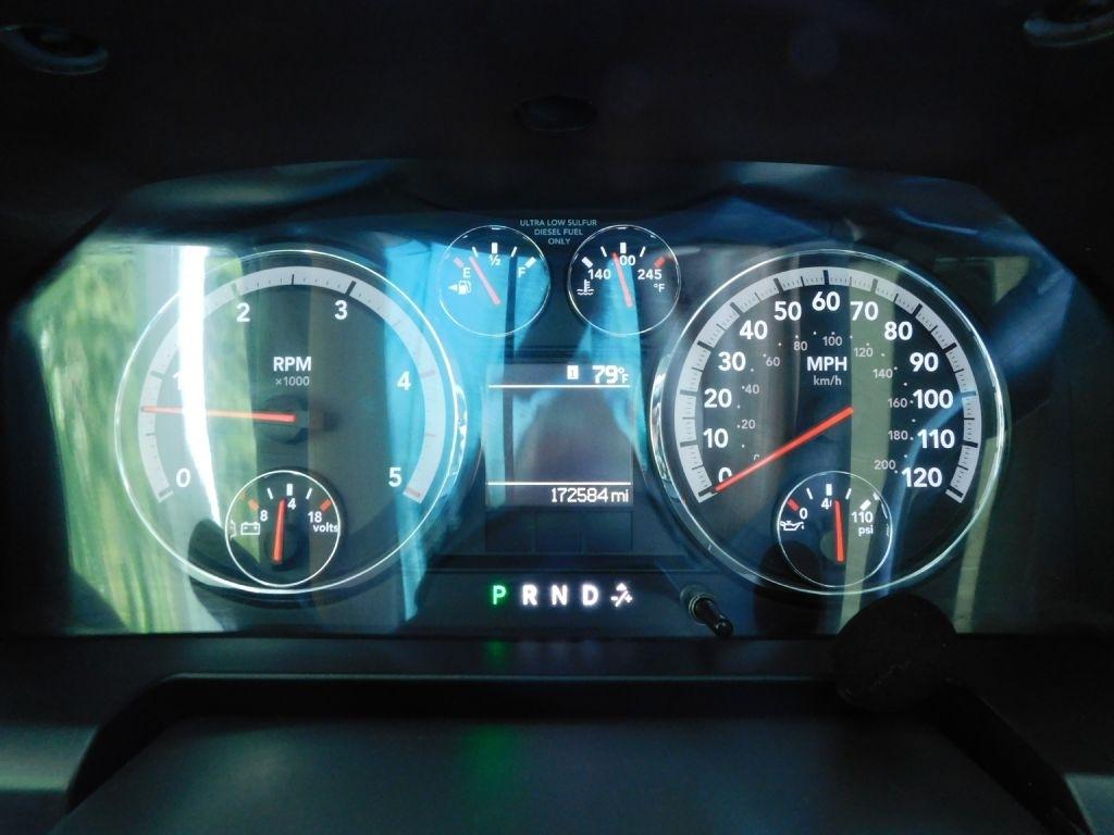 RAM 2500 ST Crew Cab SWB 4WD 2012