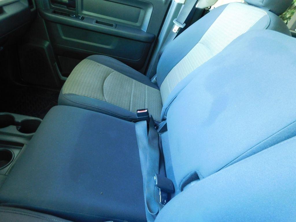 RAM 2500 ST Crew Cab SWB 4WD 2012