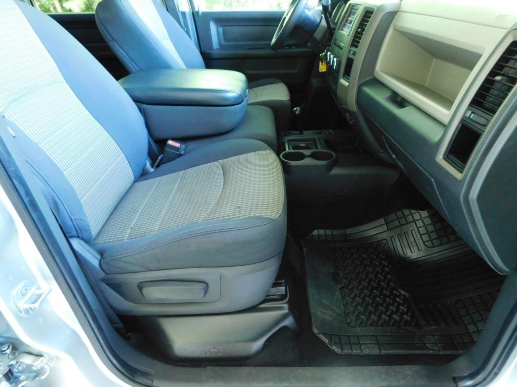 RAM 2500 ST Crew Cab SWB 4WD 2012