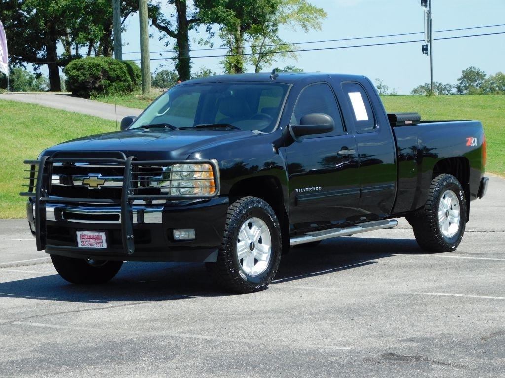Chevrolet Silverado 1500 LT Ext. Cab 4WD 2011