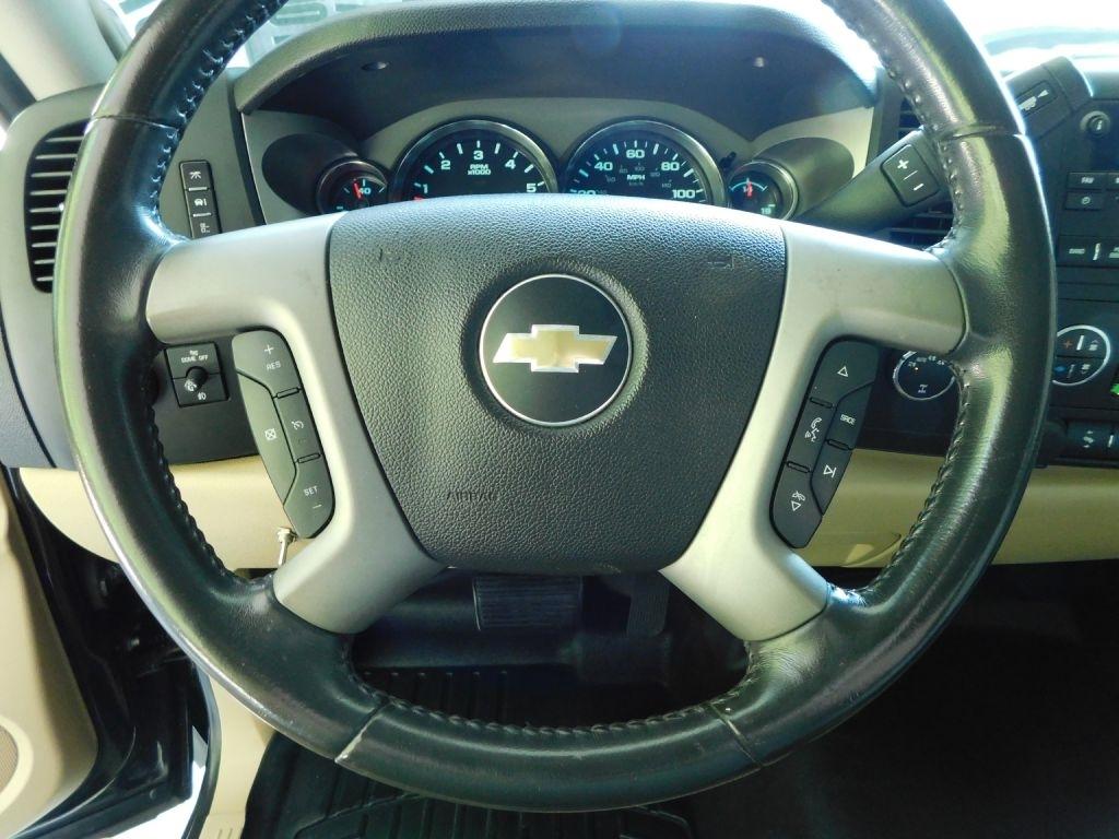 Chevrolet Silverado 1500 LT Ext. Cab 4WD 2011