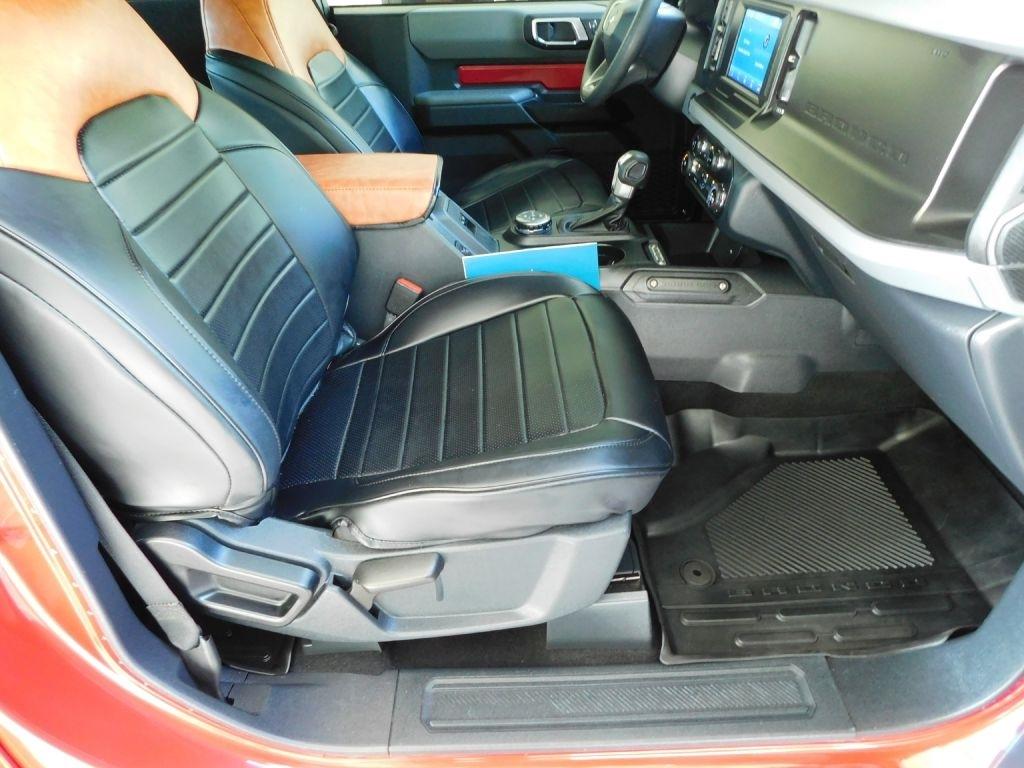 Ford Bronco Advanced 2-Door 2021