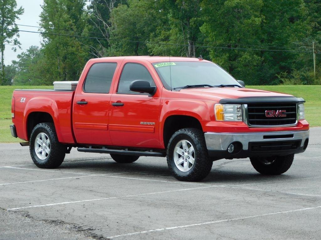 GMC Sierra 1500 SLE Crew Cab 4WD 2011