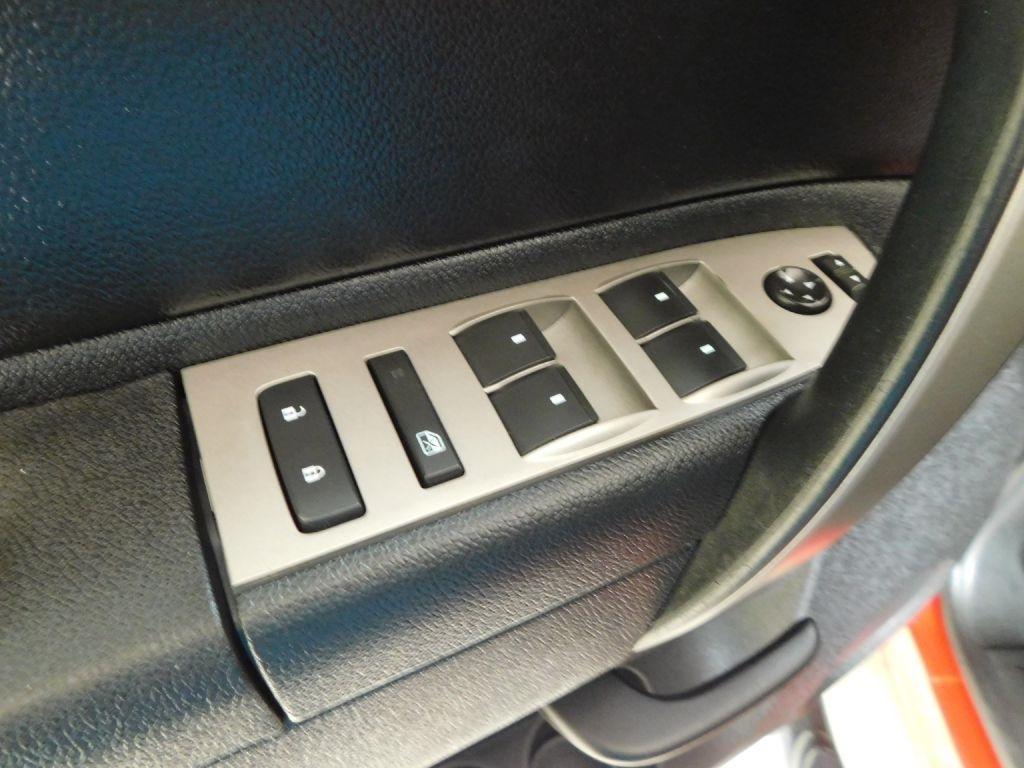 GMC Sierra 1500 SLE Crew Cab 4WD 2011