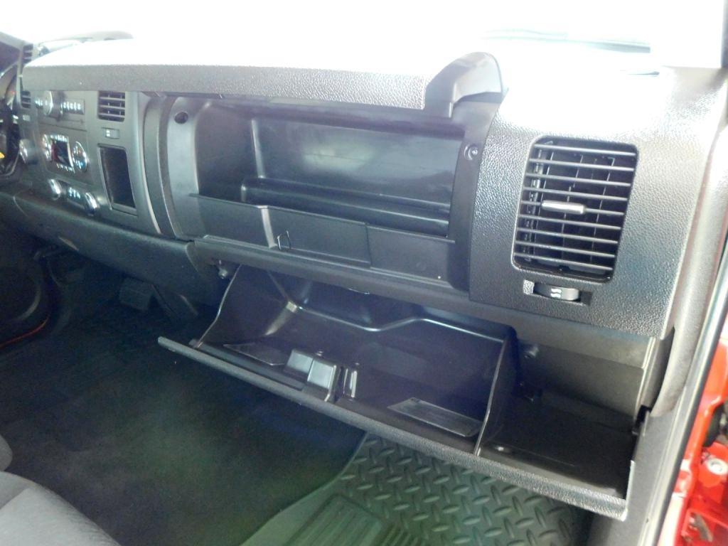 GMC Sierra 1500 SLE Crew Cab 4WD 2011