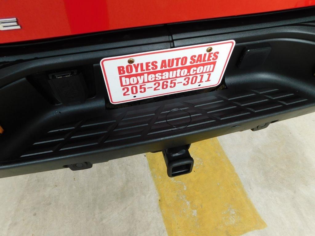 GMC Sierra 1500 SLE Crew Cab 4WD 2011