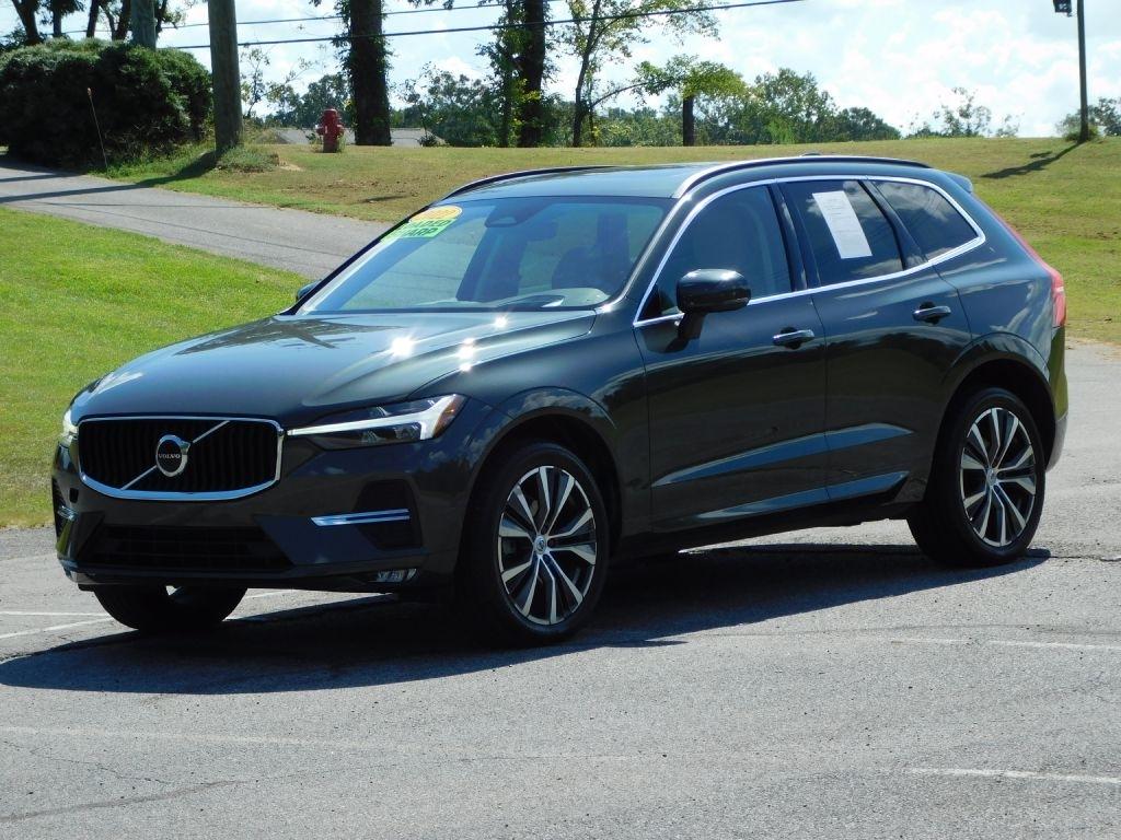 Volvo XC60 T8 Momentum Hybrid 2022