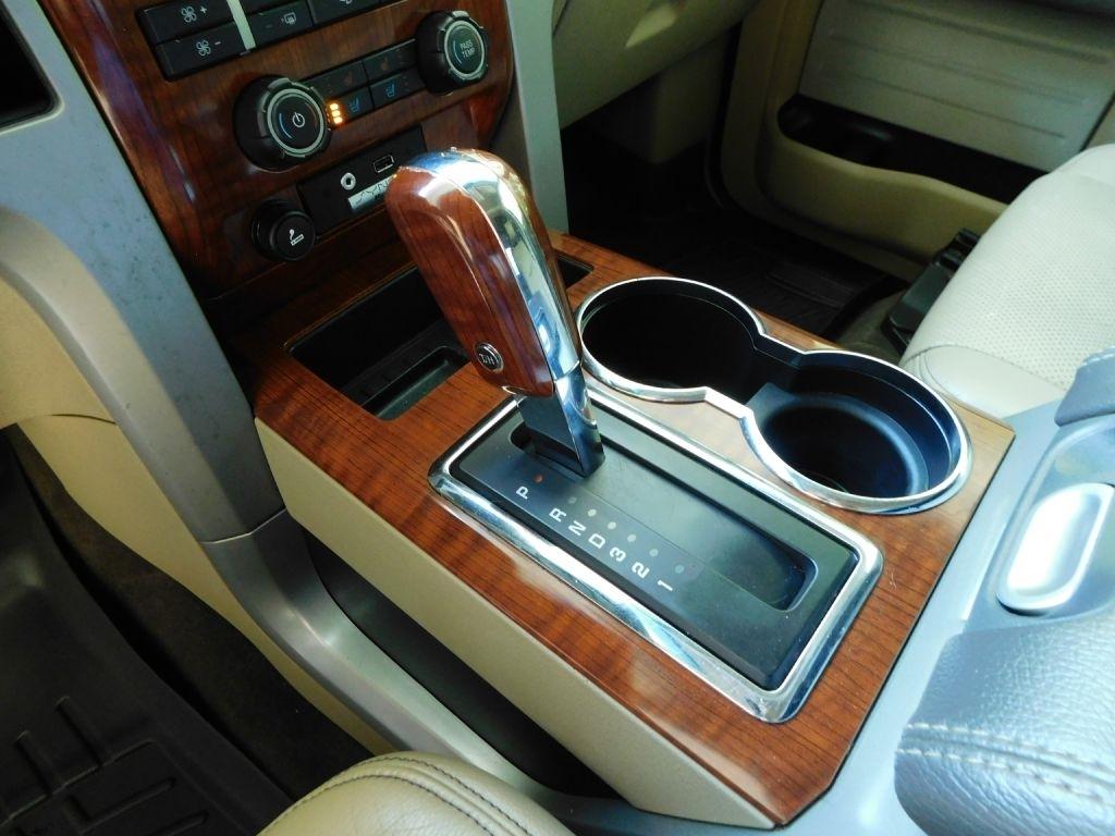 Ford F-150 Lariat SuperCrew 6.5-ft. Bed 4WD 2010