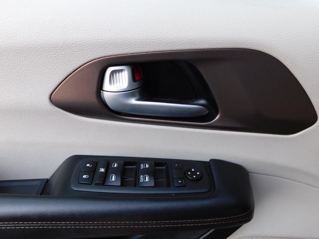 Chrysler Pacifica Touring-L 2018