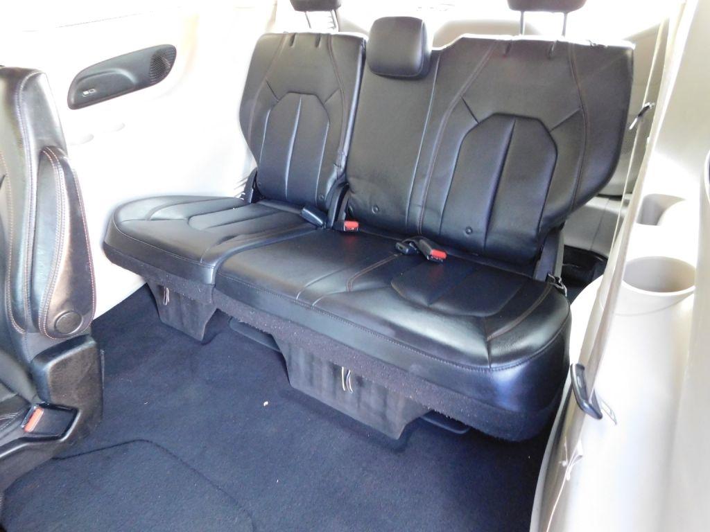 Chrysler Pacifica Touring-L 2018