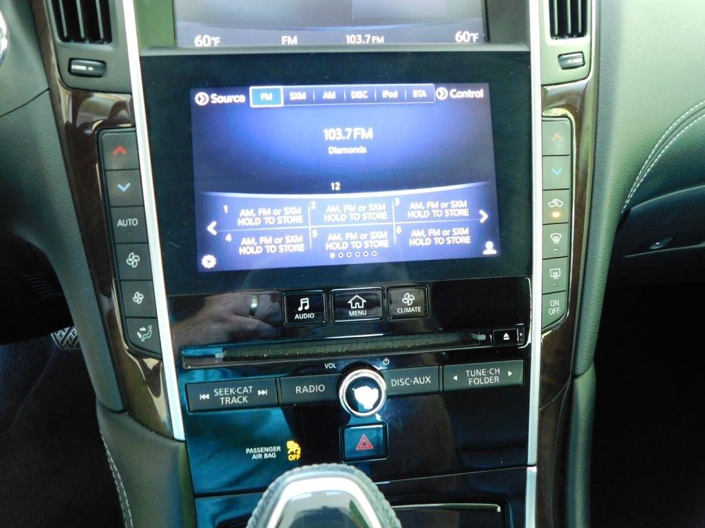 Infiniti Q50 3.0t LUXE 2019
