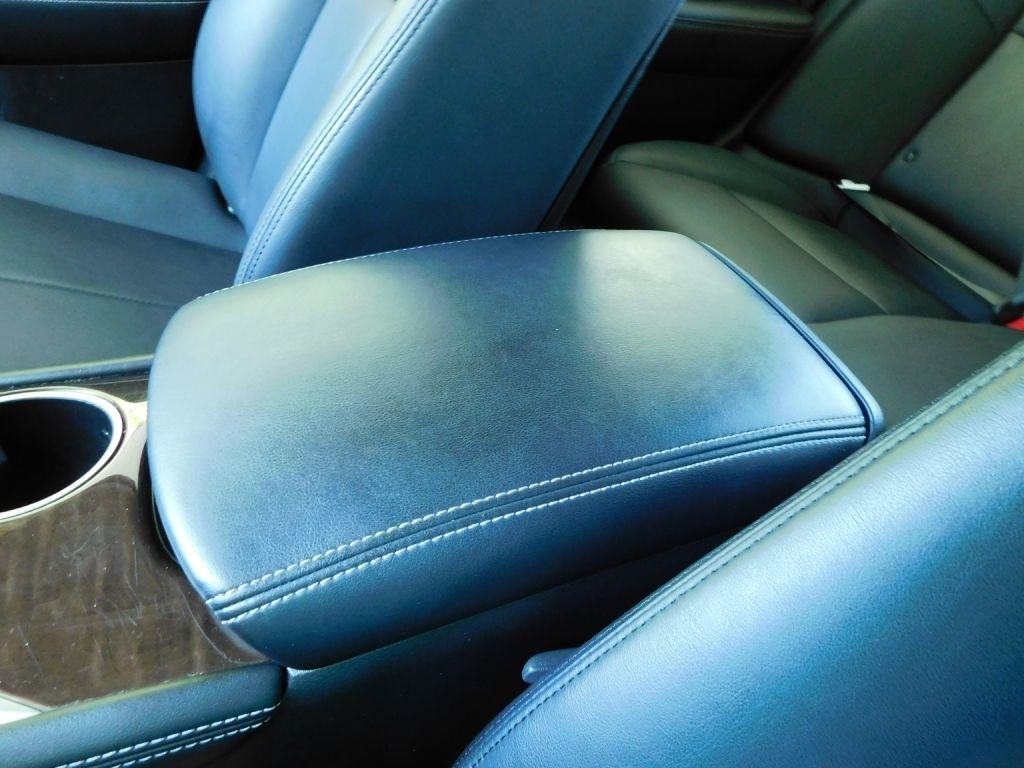 Infiniti Q50 3.0t LUXE 2019
