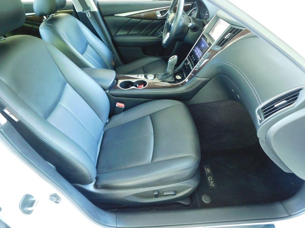 Infiniti Q50 3.0t LUXE 2019